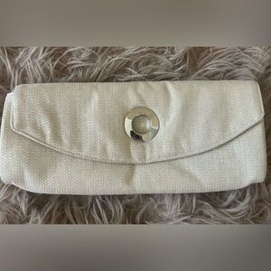 1154 Lill Studio Cream Clutch with Silver Detail